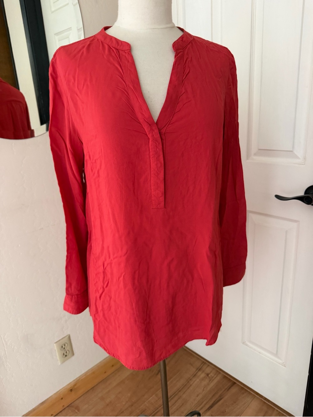 Sandra Ingrish Red V-Slit Tunic Blouse